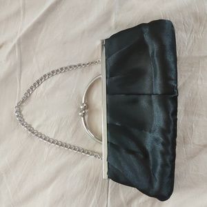 Black clutch